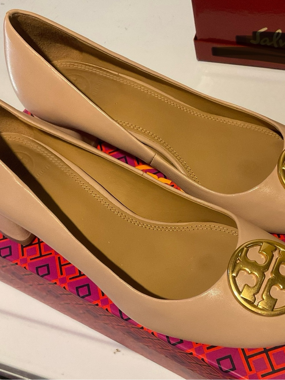 Tory Burch Blush Pink Leather Mid-Heel Pumps with Gold Logo